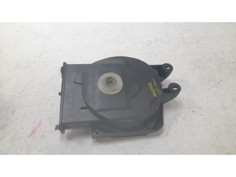 Recambio de subwoofer para bmw 1 (f40) 118 d referencia OEM IAM 927806606 16014910 