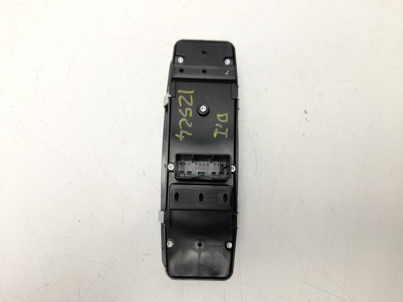 Recambio de mando elevalunas delantero izquierdo para maserati ghibli iii (m157) 3.0 s q4 referencia OEM IAM 670025406  