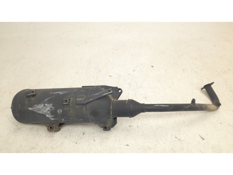 Recambio de silenciador trasero para lambretta v200 special flex special flex referencia OEM IAM 18300-N14-000  