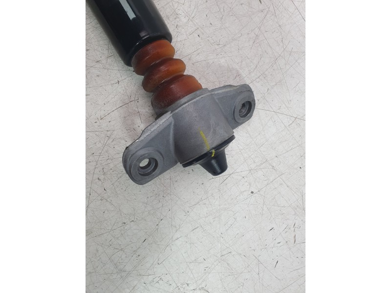 Recambio de amortiguador trasero izquierdo para kia xceed 1.0 t-gdi 74 kw (100 cv) referencia OEM IAM 55300J7RA0  