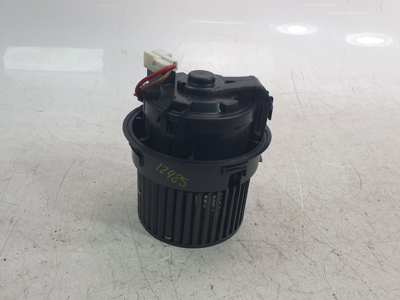 Recambio de ventilador calefaccion para nissan juke (f16_) dig-t 117 referencia OEM IAM T73641C  