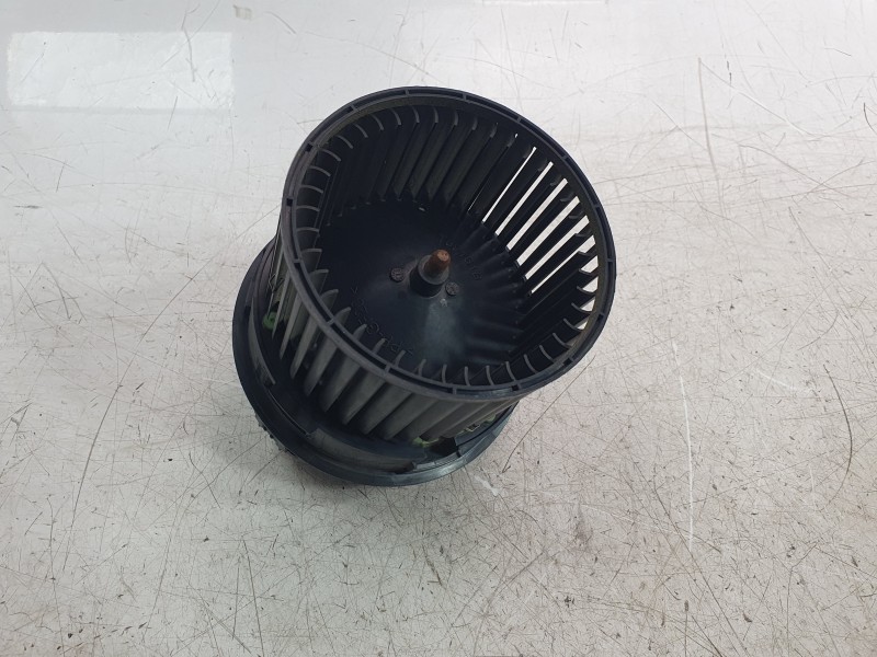 Recambio de ventilador calefaccion para nissan juke (f16_) dig-t 117 referencia OEM IAM T73641C  