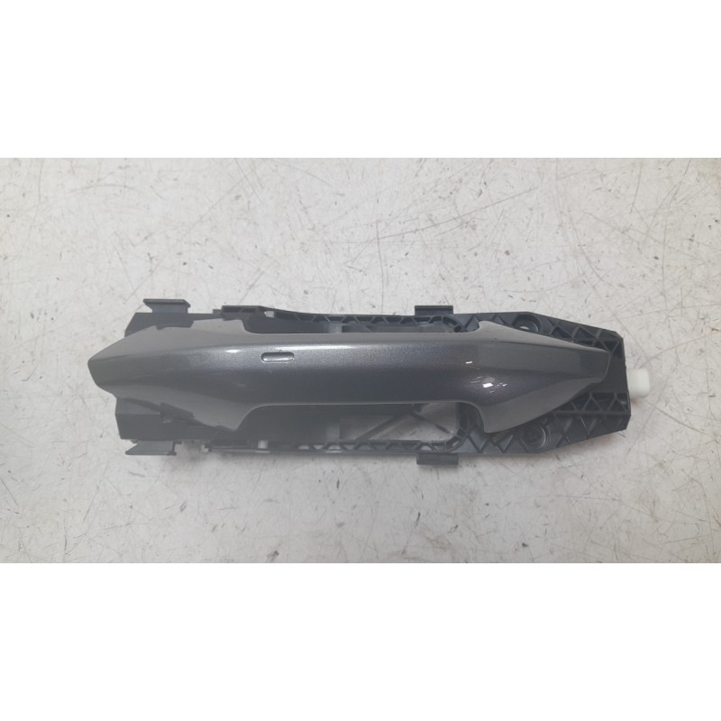 Recambio de maneta exterior delantera derecha para skoda octavia iv (nx3, nn3, pv3) 2.0 tdi referencia OEM IAM 8Y0837240A  