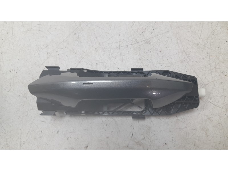 Recambio de maneta exterior delantera derecha para skoda octavia iv (nx3, nn3, pv3) 2.0 tdi referencia OEM IAM 8Y0837240A  