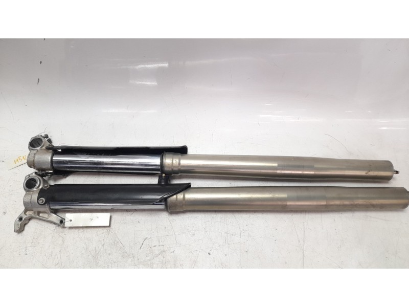 Recambio de barra suspension derecha para husaberg er650 650fe referencia OEM IAM 48600213  