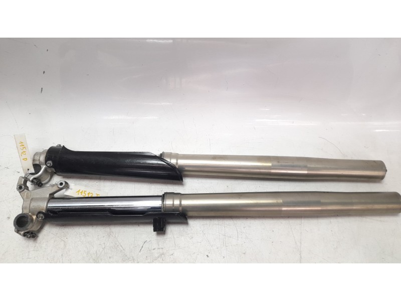 Recambio de barra suspension derecha para husaberg er650 650fe referencia OEM IAM 48600213  