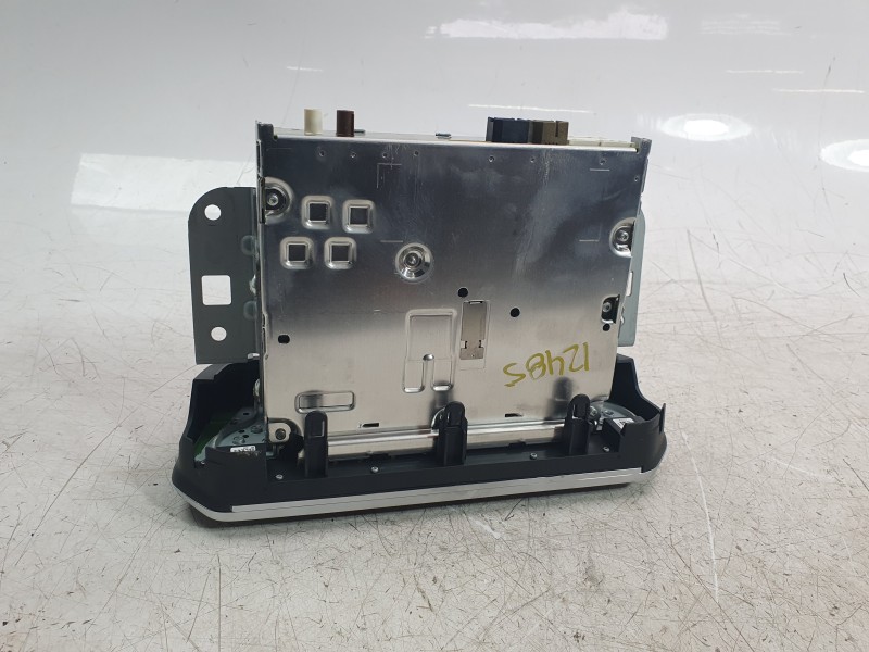 Recambio de pantalla multifuncion para nissan juke (f16_) dig-t 117 referencia OEM IAM 2591A6PM0A  