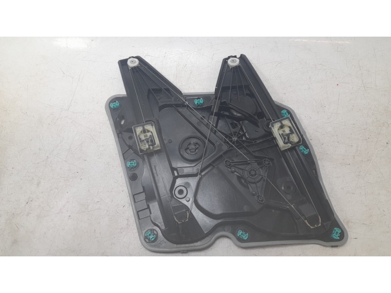 Recambio de elevalunas delantero derecho para skoda octavia iv (nx3, nn3, pv3) 2.0 tdi referencia OEM IAM 5E3837656A E34075107 