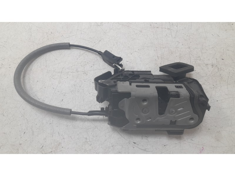 Recambio de cerradura puerta delantera derecha para skoda octavia iv (nx3, nn3, pv3) 2.0 tdi referencia OEM IAM 5TB837016E  
