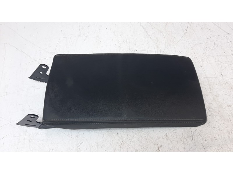 Recambio de apoyabrazos central para skoda superb combi (3v5) 2.0 tdi referencia OEM IAM 3V0864207AGJG  