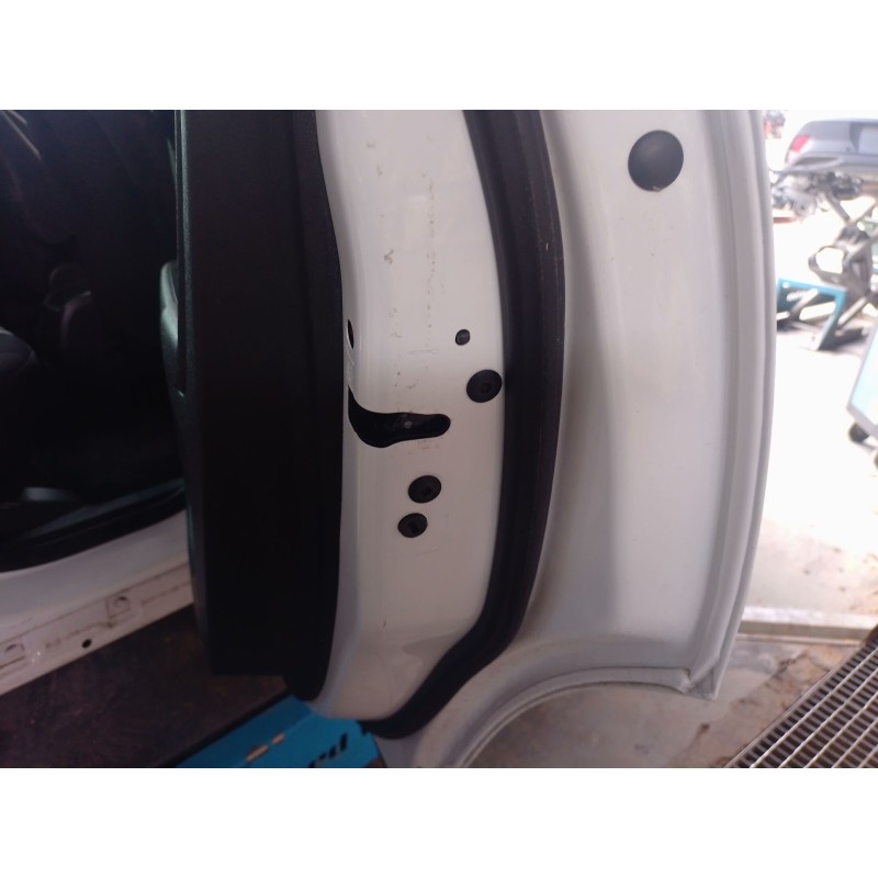 Recambio de cerradura puerta trasera derecha para opel crossland x / crossland (p17, p2qo) 1.2 (75) referencia OEM IAM   