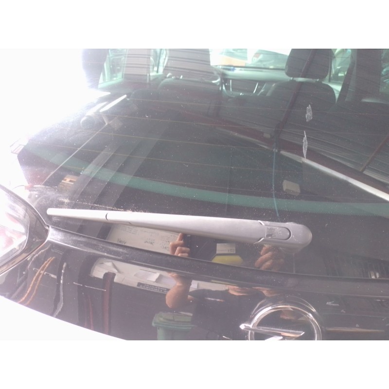 Recambio de brazo limpia trasero para opel crossland x / crossland (p17, p2qo) 1.2 (75) referencia OEM IAM   