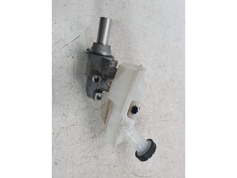 Recambio de bomba freno para nissan juke (f16_) dig-t 117 referencia OEM IAM 460117786R  
