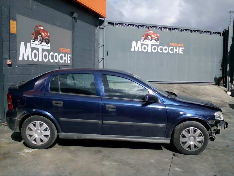 opel astra g berlina del año 1998
