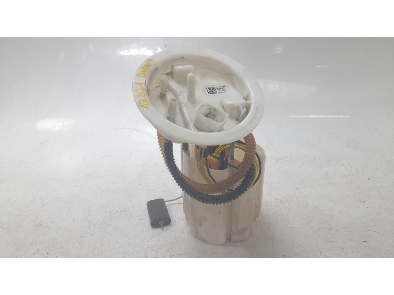 Recambio de bomba combustible para bmw 1 (f40) 118 d referencia OEM IAM 730046607 201119 