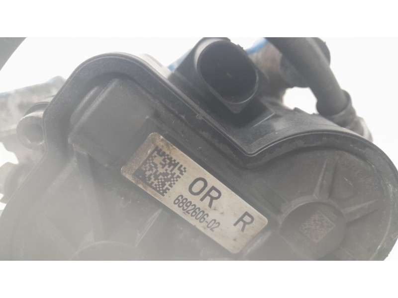 Recambio de pinza de freno trasera derecha para bmw 1 (f40) 118 d referencia OEM IAM 669260602  