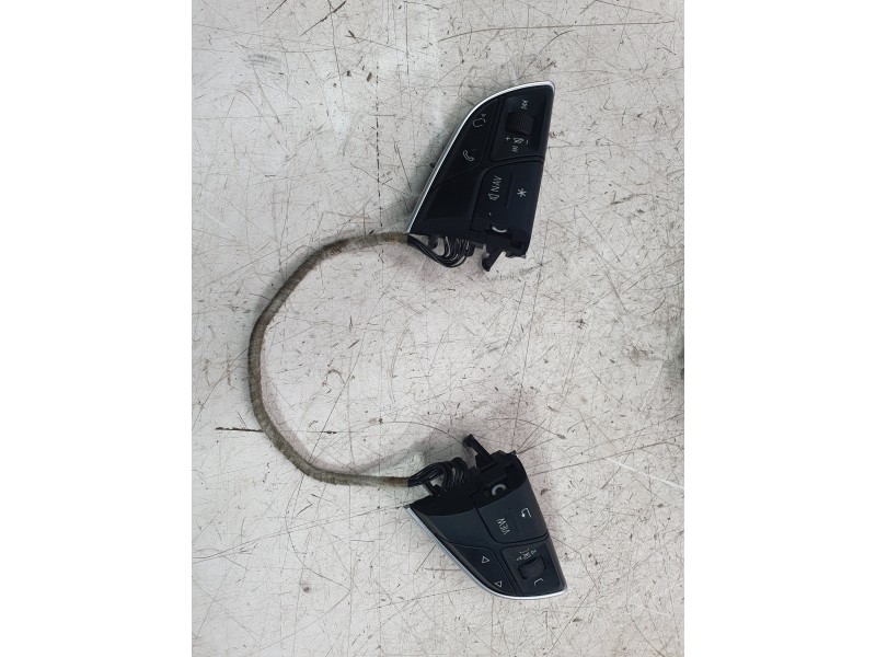 Recambio de mando volante para audi a4 b9 avant (8w5, 8wd) 2.0 tdi referencia OEM IAM 8W0951523B  