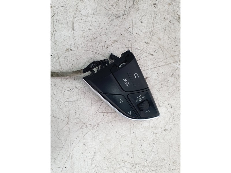 Recambio de mando volante para audi a4 b9 avant (8w5, 8wd) 2.0 tdi referencia OEM IAM 8W0951523B  