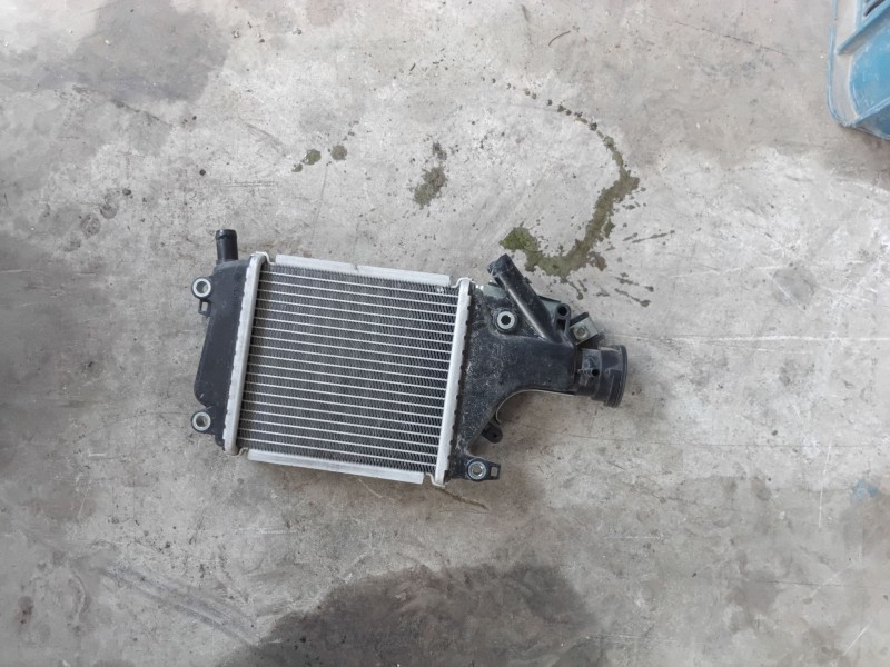 Recambio de radiador agua para honda pcx 125 pcx 125 referencia OEM IAM 19100K2SN00  