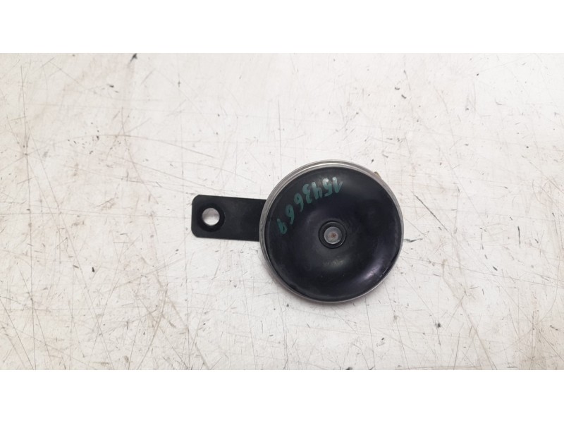 Recambio de claxon para honda pcx 125 pcx 125 referencia OEM IAM 38120K1ZJ11  