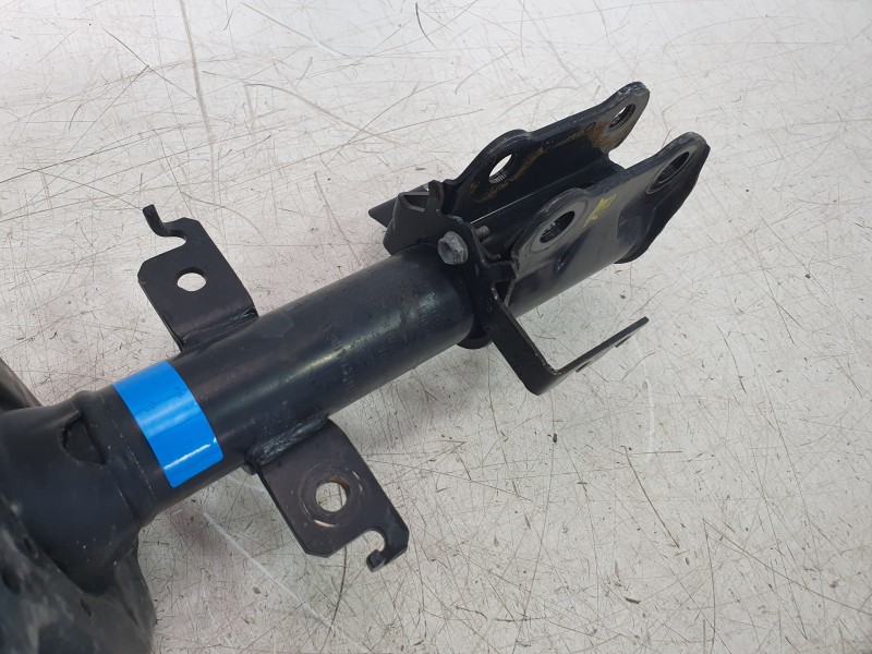 Recambio de amortiguador delantero derecho para nissan juke (f16_) dig-t 117 referencia OEM IAM 543031083R  