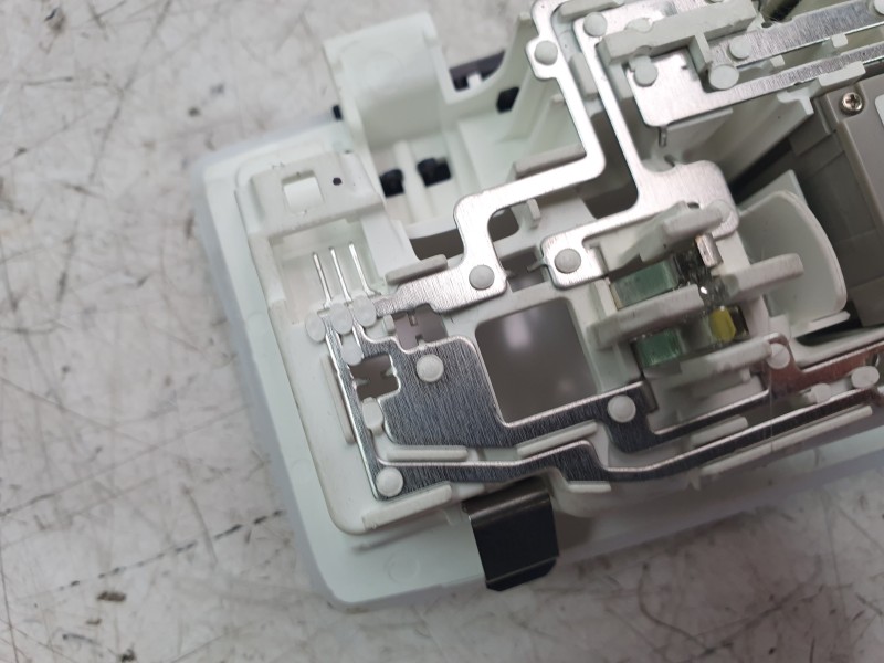 Recambio de luz interior para nissan juke (f16_) dig-t 117 referencia OEM IAM 283365FA0A  