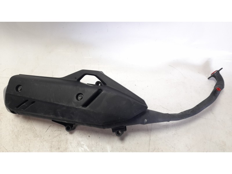 Recambio de silenciador trasero para honda pcx 125 pcx 125 referencia OEM IAM 18300K1YJ50  