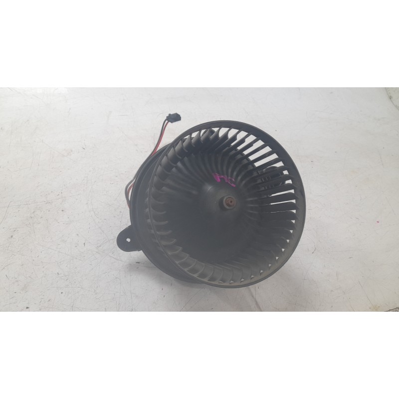 Recambio de ventilador calefaccion para mercedes-benz cla-klasse (bm 118) cla 250 e (118.385) referencia OEM IAM A2478308400 PLE