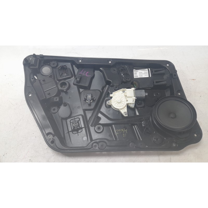 Recambio de elevalunas delantero izquierdo para mercedes-benz clase gla (x156) gla 200 cdi / d (156.908) referencia OEM IAM 1762