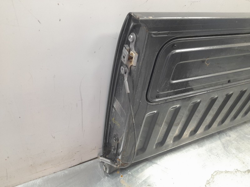 Recambio de porton trasero para volkswagen amarok referencia OEM IAM 2H5829104EGRU  