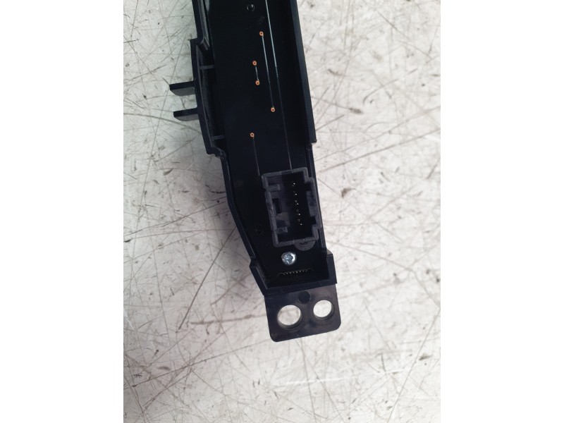Recambio de pantalla multifuncion para nissan juke (f16_) dig-t 117 referencia OEM IAM AIRBAG  