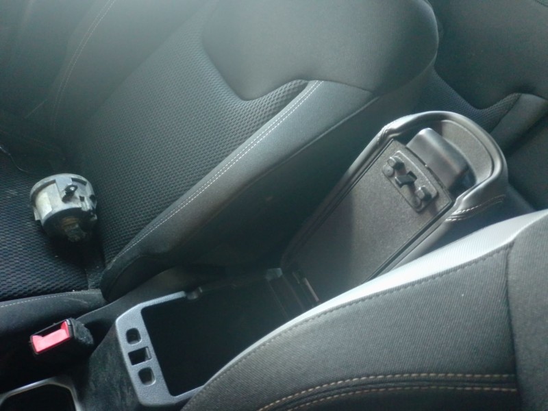 Recambio de apoyabrazos central para jeep renegade suv (bu, b1, bv) 1.6 crd referencia OEM IAM   