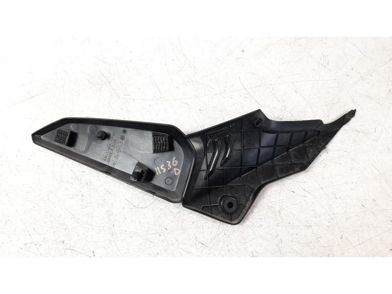 Recambio de moldura para honda cb 650r cb 650r referencia OEM IAM 83500MKYD50  