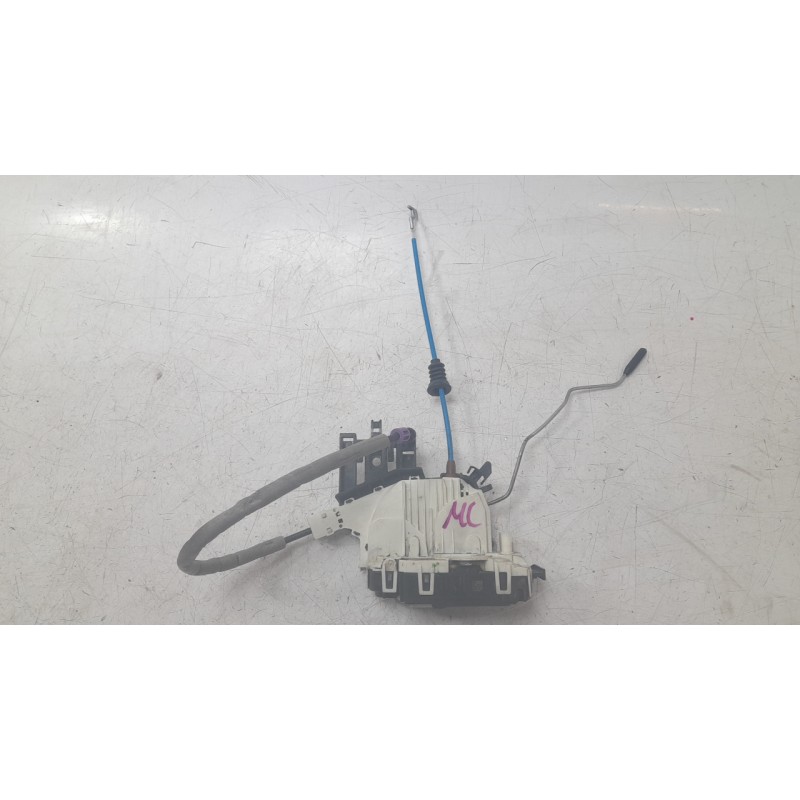 Recambio de cerradura puerta delantera izquierda para mercedes-benz clase gla (x156) gla 200 cdi / d (156.908) referencia OEM IA