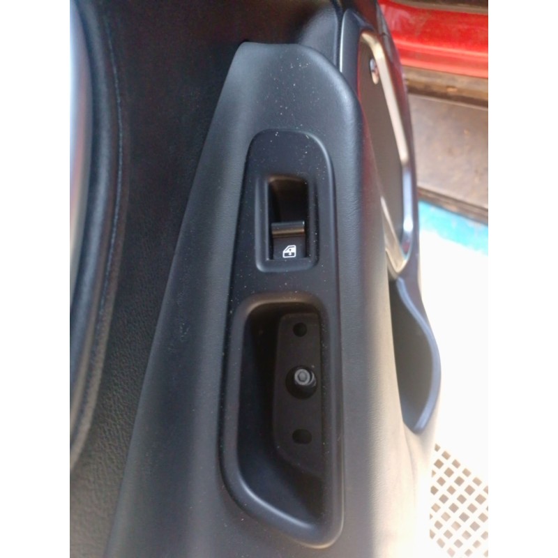 Recambio de mando elevalunas trasero izquierdo para jeep renegade suv (bu, b1, bv) 1.6 crd referencia OEM IAM   