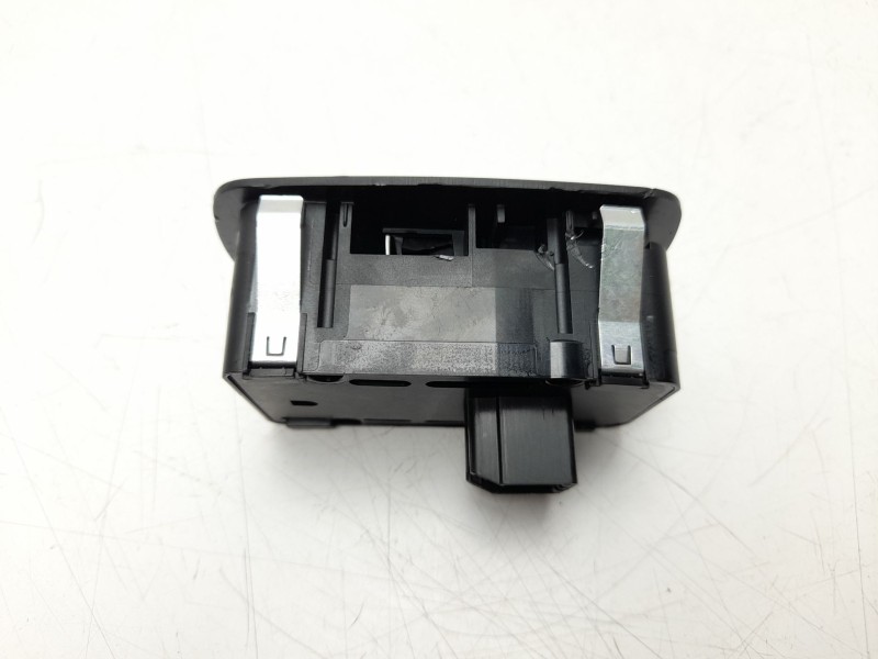 Recambio de mando elevalunas trasero derecho para maserati ghibli iii (m157) 3.0 s q4 referencia OEM IAM 670025405  