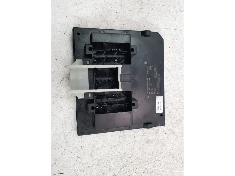 Recambio de modulo electronico para audi a3 (8v1, 8vk) 1.6 tdi referencia OEM IAM 5Q0937084DC  