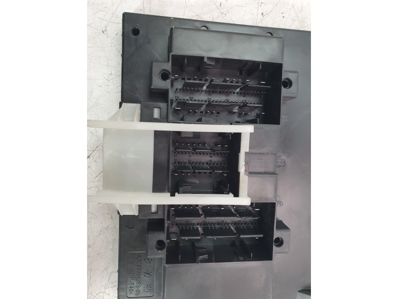 Recambio de modulo electronico para audi a3 (8v1, 8vk) 1.6 tdi referencia OEM IAM 5Q0937084DC  