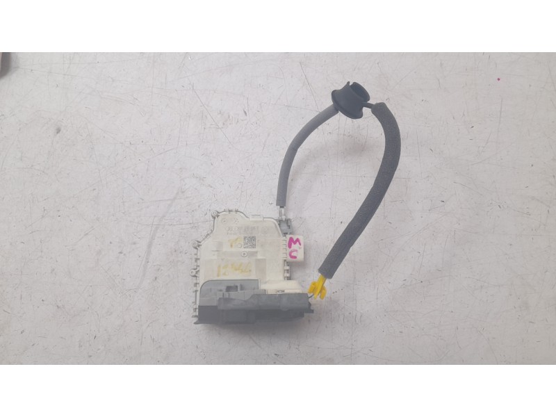 Recambio de cerradura puerta trasera derecha para audi a4 b9 avant (8w5, 8wd) 2.0 tdi referencia OEM IAM 8X0839016E  