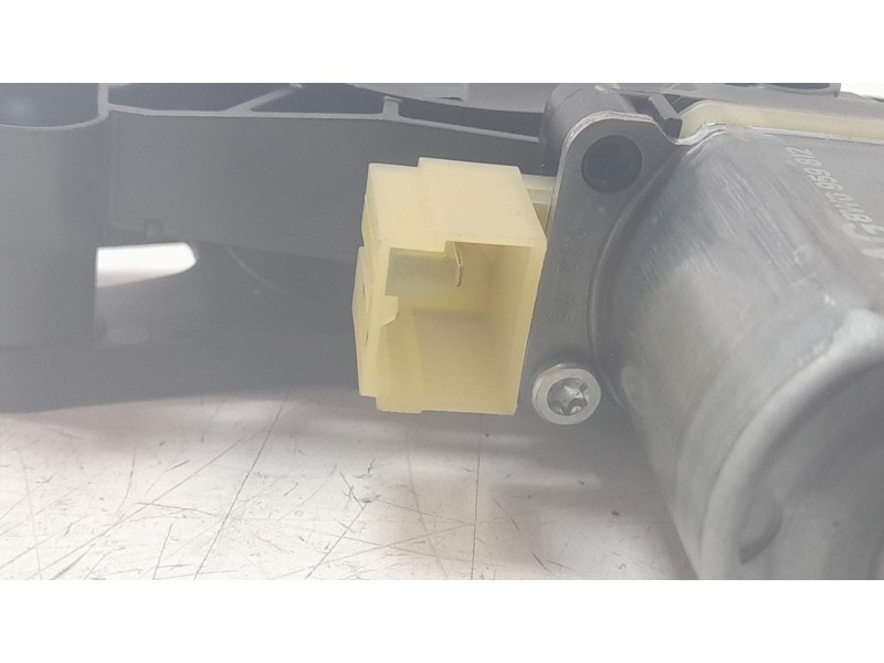Recambio de elevalunas trasero derecho para audi a4 b9 avant (8w5, 8wd) 2.0 tdi referencia OEM IAM 8W0839462 0130822668 2032718