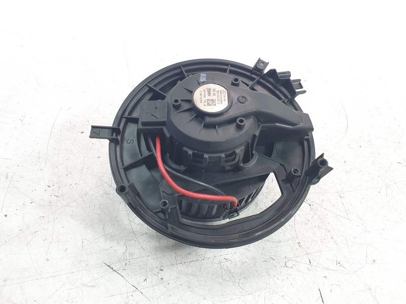 Recambio de ventilador calefaccion para audi a3 (8v1, 8vk) 1.6 tdi referencia OEM IAM 5Q1819021E  2025310/2405310/2455310/34197/