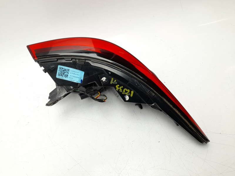 Recambio de piloto trasero izquierdo para mg zs suv (azs1) 1.5 vti referencia OEM IAM 10571681  