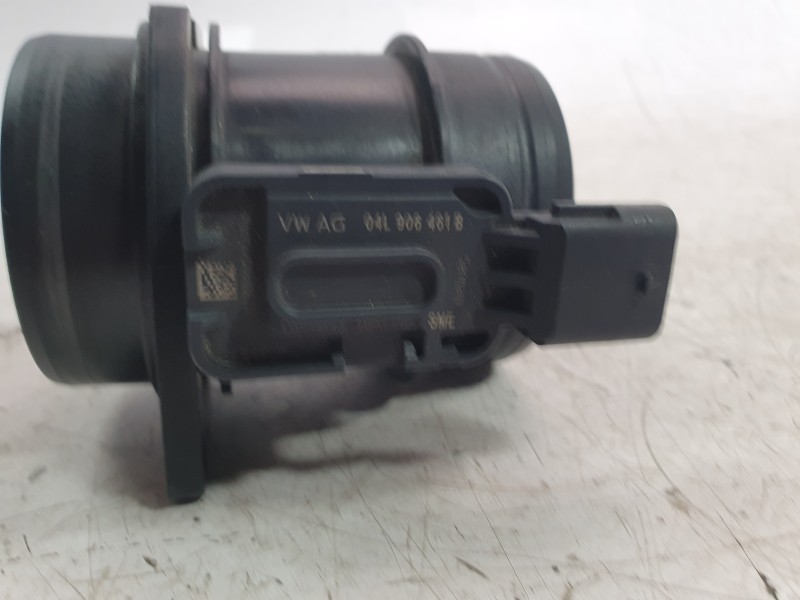 Recambio de caudalimetro para audi a3 (8v1, 8vk) 1.6 tdi referencia OEM IAM 04L906461B  EPPVW004/MMF720037HQ/MMF720037VW