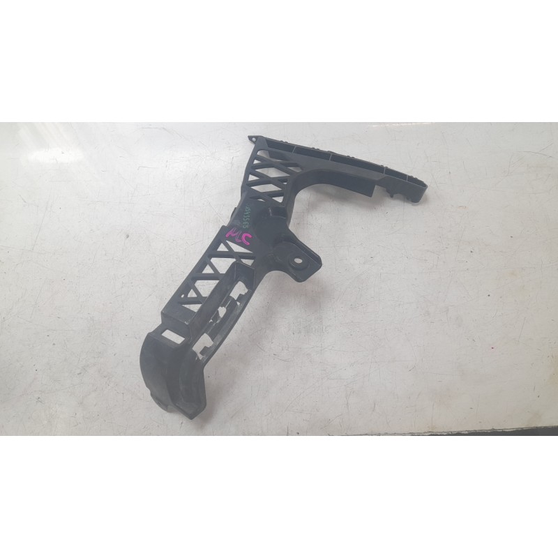 Recambio de soporte paragolpes trasero izquierdo para mercedes-benz cla-klasse (bm 118) cla 250 e (118.385) referencia OEM IAM A