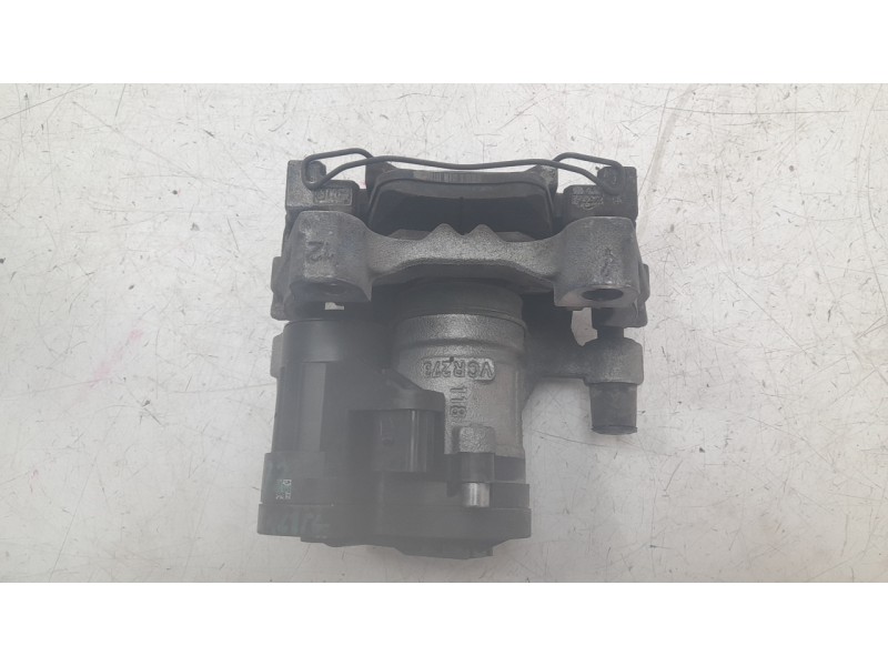 Recambio de pinza de freno trasera derecha para audi q3 sportback (f3n) 35 tdi referencia OEM IAM 3Q0615406AG 215CTR6NK62JAS 