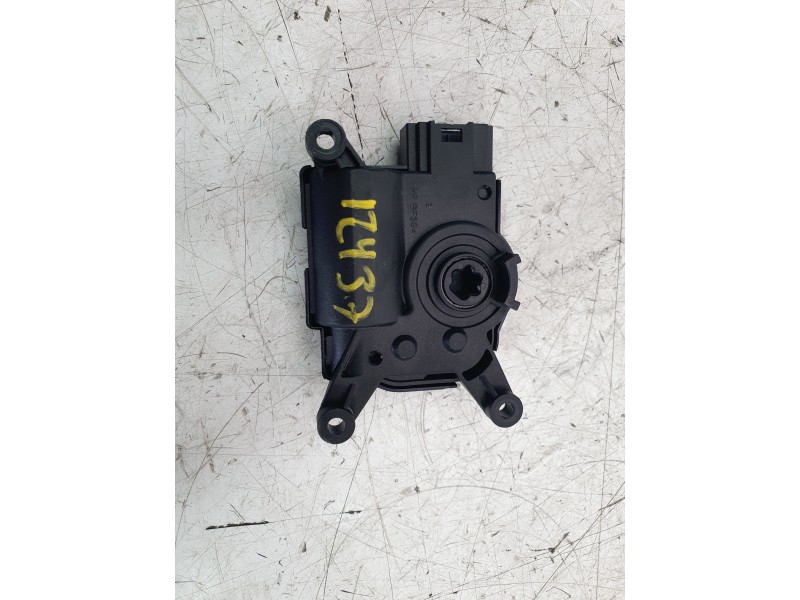 Recambio de motor trampilla calefaccion para audi a3 (8v1, 8vk) 1.6 tdi referencia OEM IAM 2Q0907511F  