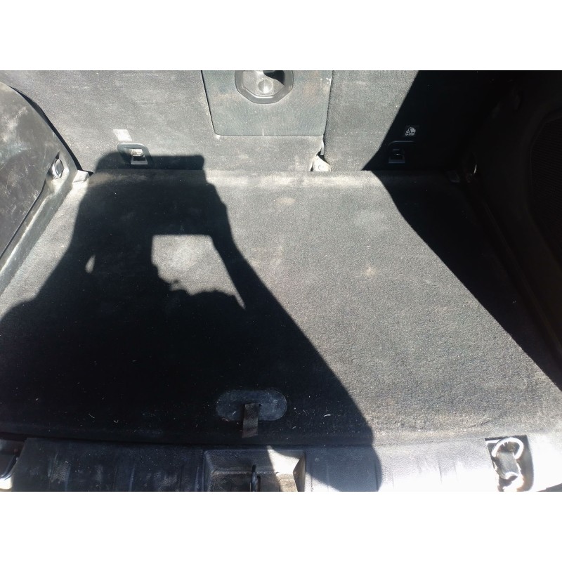 Recambio de alfombra maletero para jeep renegade suv (bu, b1, bv) 1.6 crd referencia OEM IAM   