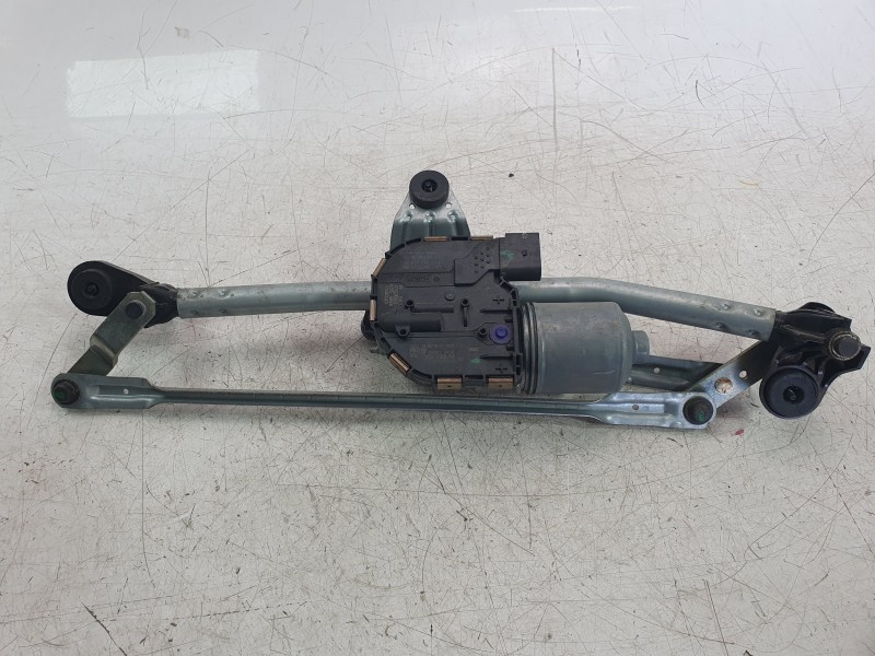 Recambio de motor limpia delantero para audi a3 (8v1, 8vk) 1.6 tdi referencia OEM IAM 8V1955023D  EMWVW030