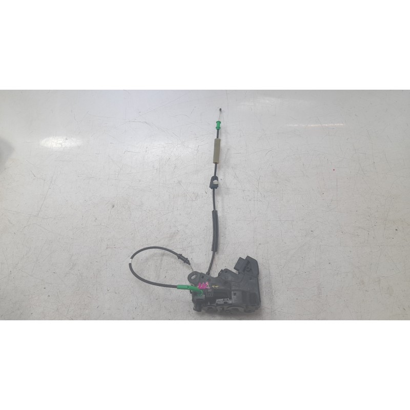 Recambio de cerradura puerta trasera izquierda para peugeot 308 iii (fb_, fh_, fp_, f3_, fm_) bluehdi 130 (fbyhzl, fbyhzt) refer