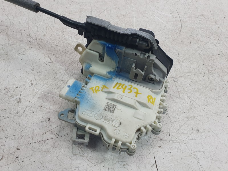Recambio de cerradura puerta delantera derecha para audi a3 (8v1, 8vk) 1.6 tdi referencia OEM IAM 8K0869016H  